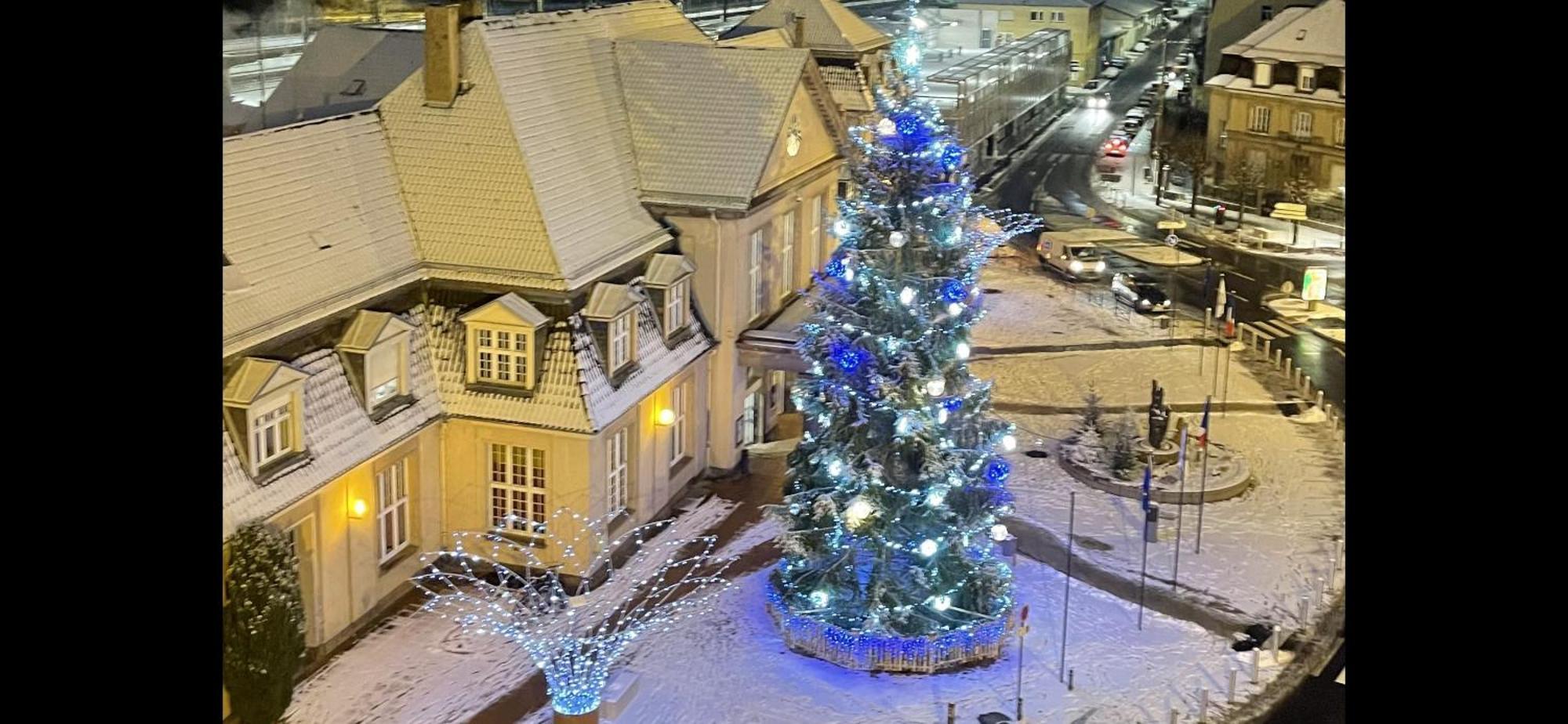 Апартаменти Le Perchoir - Wifi - Gare - Proche Tous Commerces Сарбур Екстер'єр фото